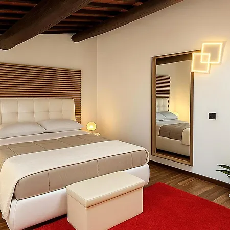 Enzo House