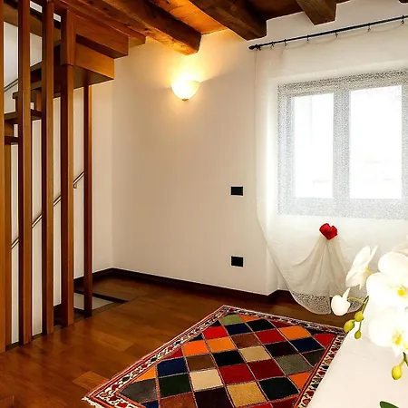 Tatil Evi Enzo House *